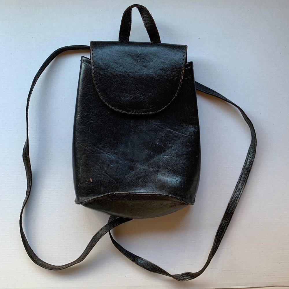 Vintage Unbranded Hardshell Leather Mini Backpack in Black